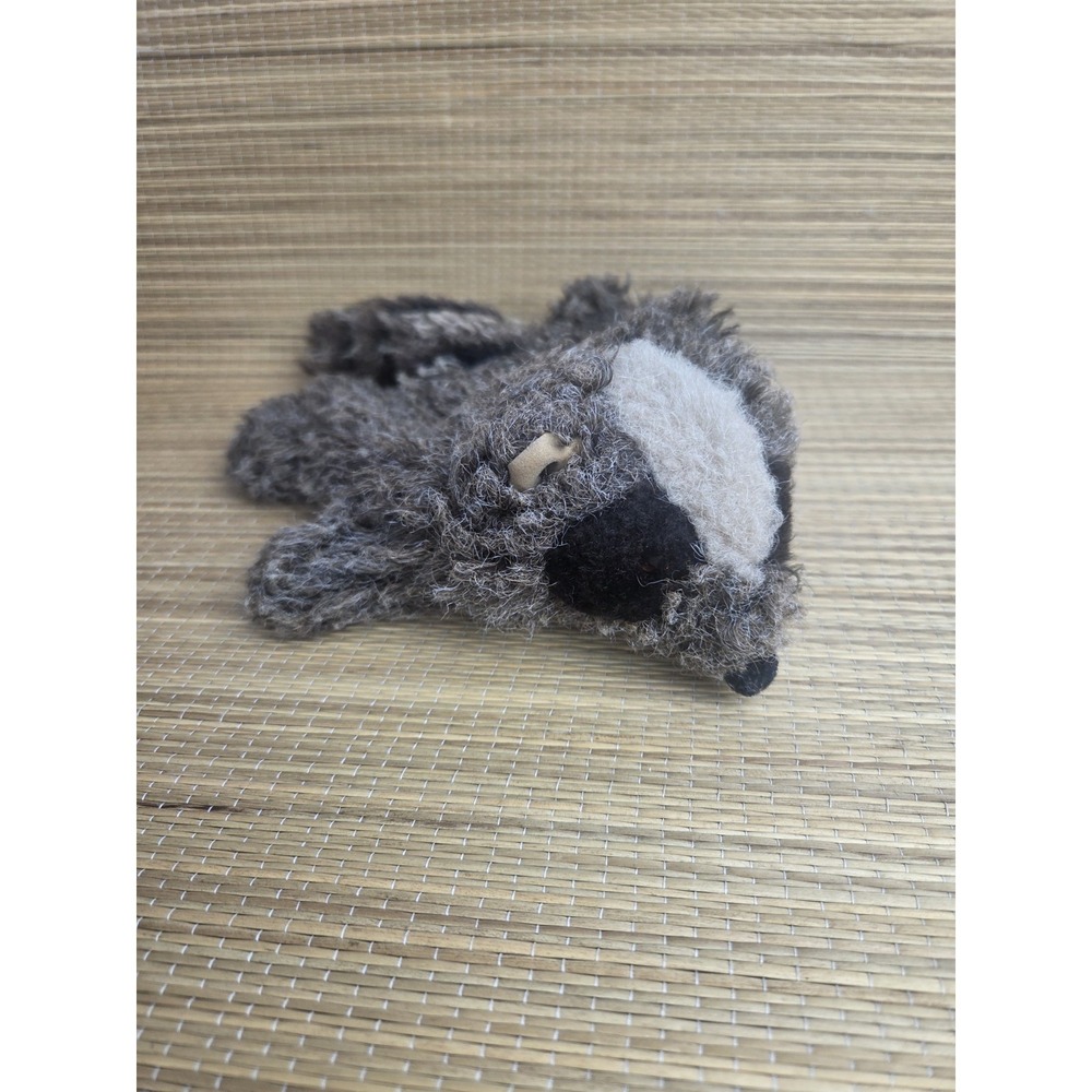 Folkmanis Furry Folk Raccoon Puppet 1977
